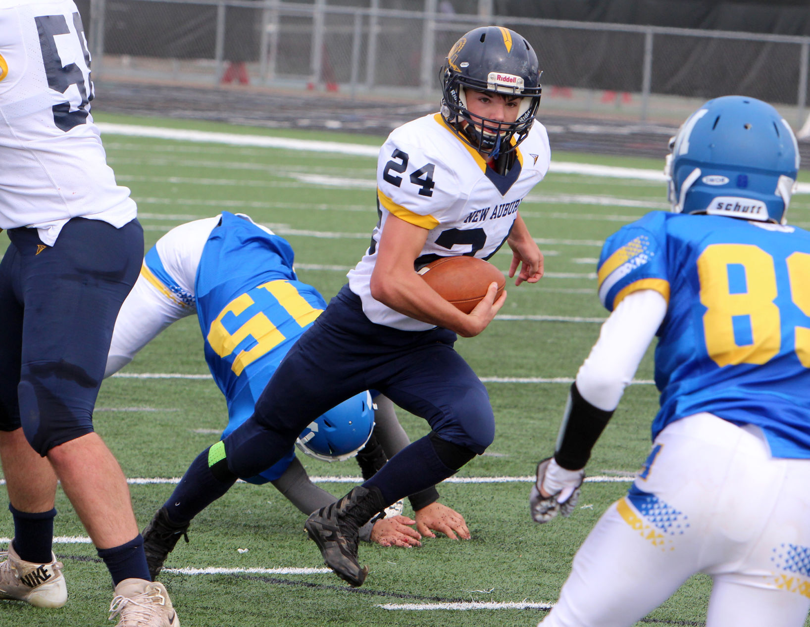 New Auburn at McDonell football 10-3-20